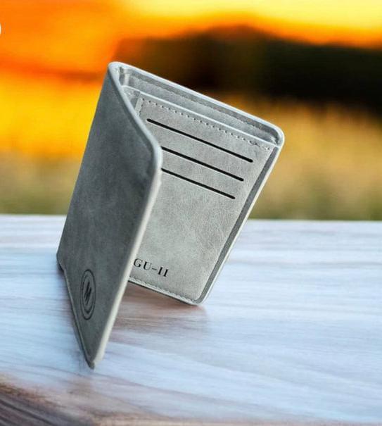 Stylish Men's Leather Bi-Fold Wallet Grey
