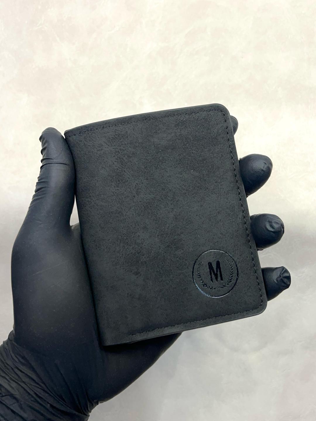 Stylish Men's Leather Bi-Fold Wallet Black