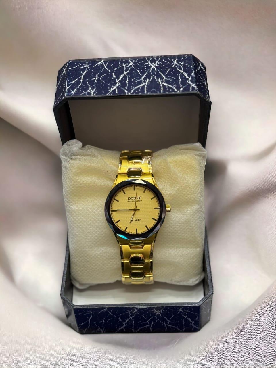 Men's Golden Stainless Steel Quartz Watch