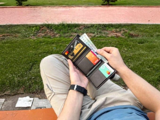 Men's Leather Wallet