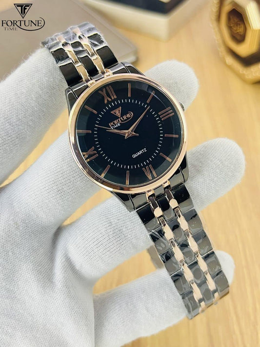 Stylish Women's Quartz Chain Strap Watch | Everyday Luxury
