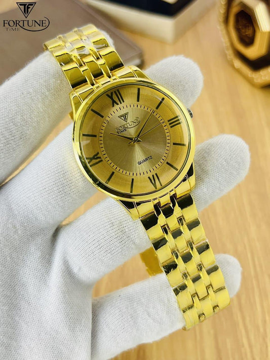 Stylish Women's Quartz Chain Strap Watch | Everyday Luxury